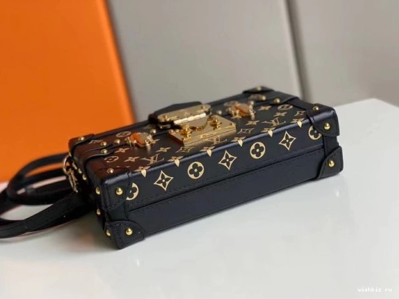 WIS MALLE PETITE LOUIS VUITTON 0717